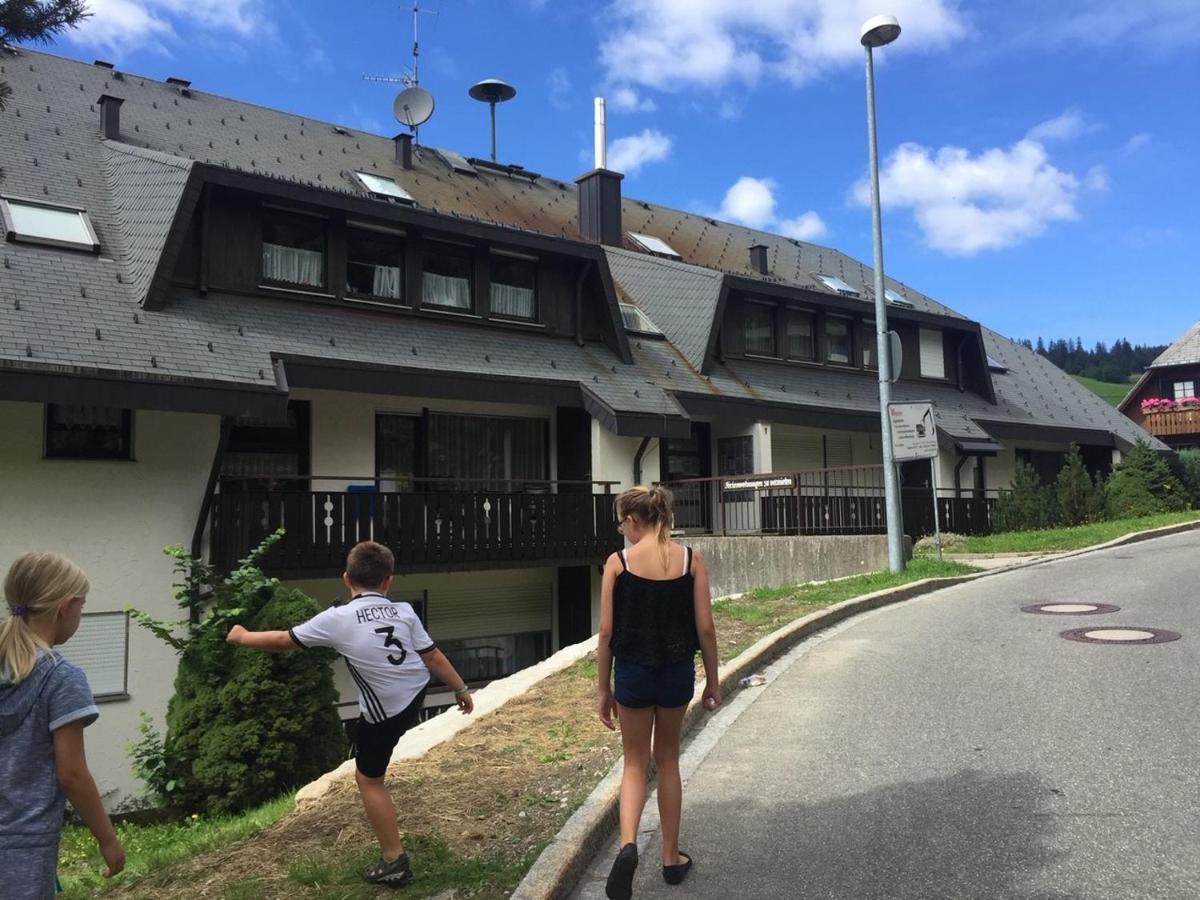 Haus Am Sonnenberg,Todtnauberg, Ferienwohnung 002, Direkt Am Skilift-Skipiste, Naehe Feldberg Buitenkant foto